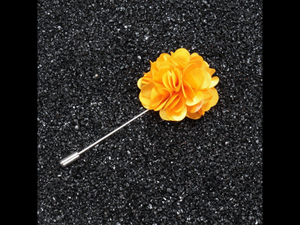 LAPEL FLOWERS